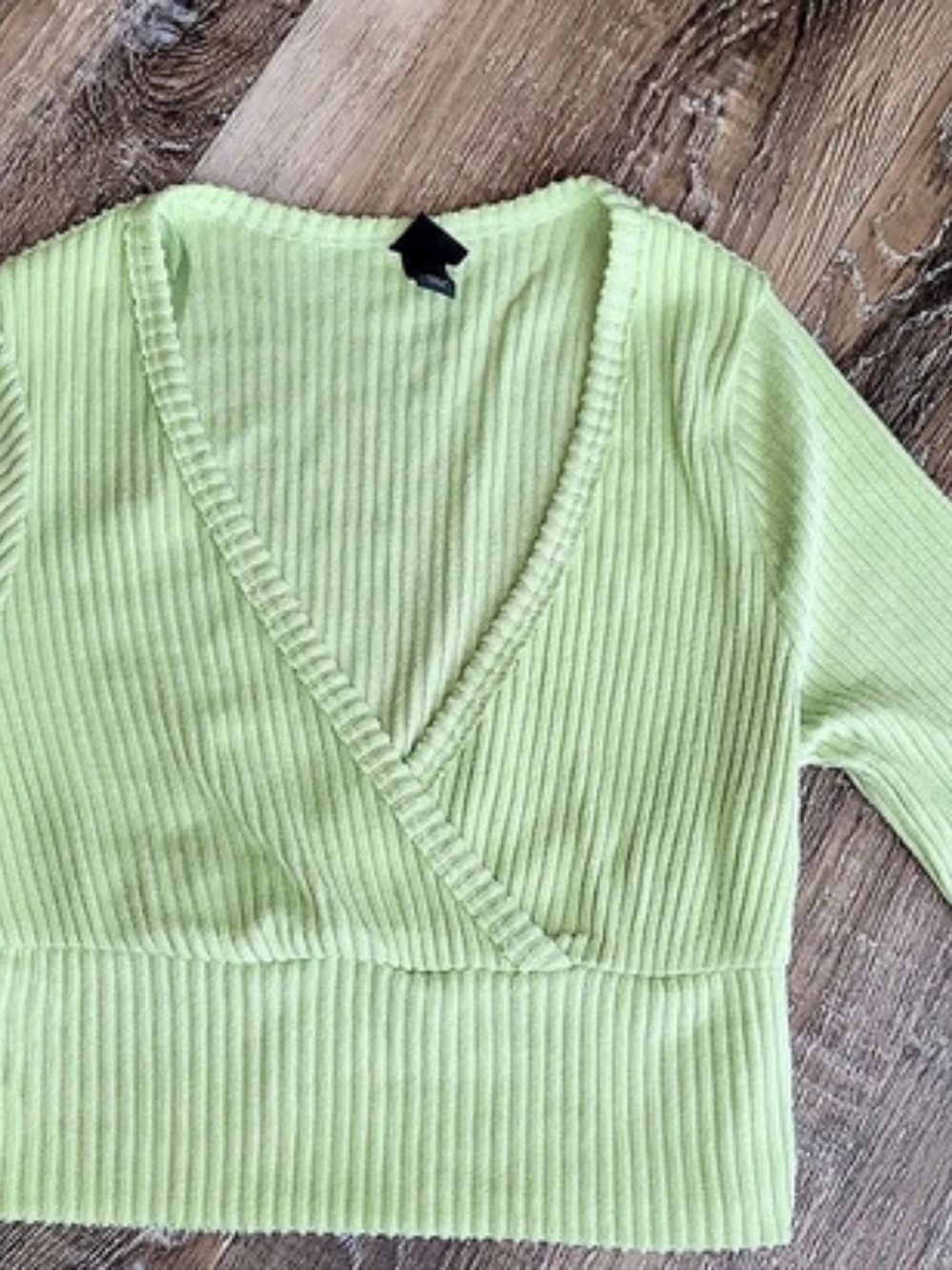 Wild Fable Ribbed Long Sleeve Wrap Top Crop Top in Green